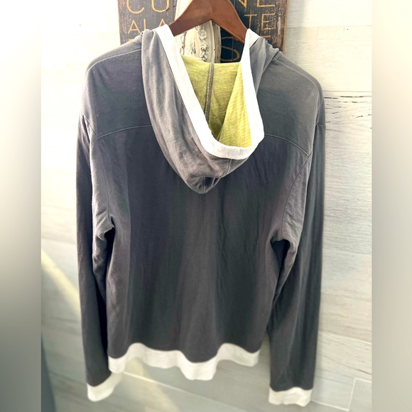 🎉TOPS HOST PICK🎉ORIGINAL PENGUIN MEN's BUTTON DOWN HOODIE - Picture 4 of 6